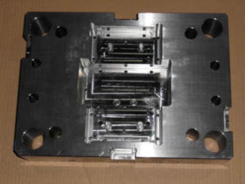 行唐精密塑料模-06